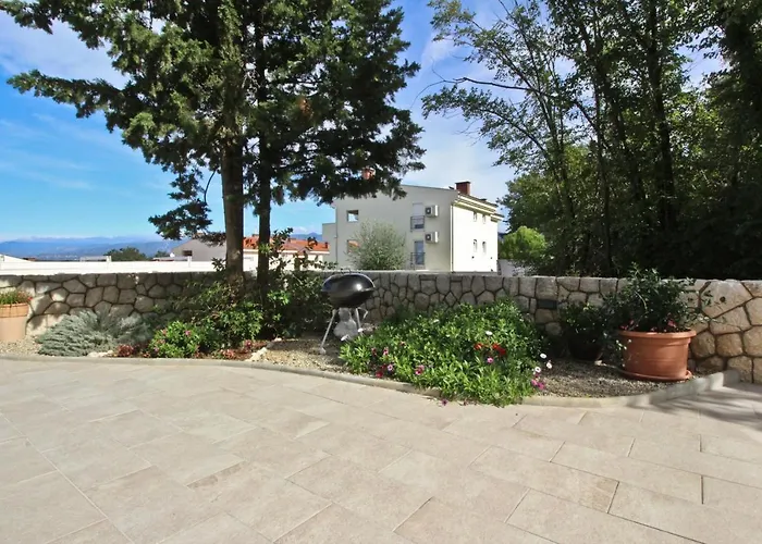 Apartmán With Parking Space Soline, Krk - 19198 Dobrinj